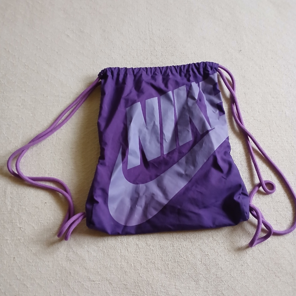 nike ♡ drawstring bag purple